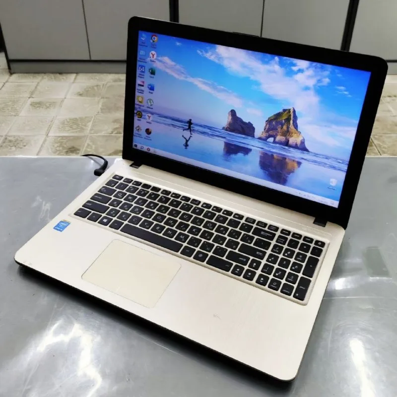Ноутбук Asus x540L