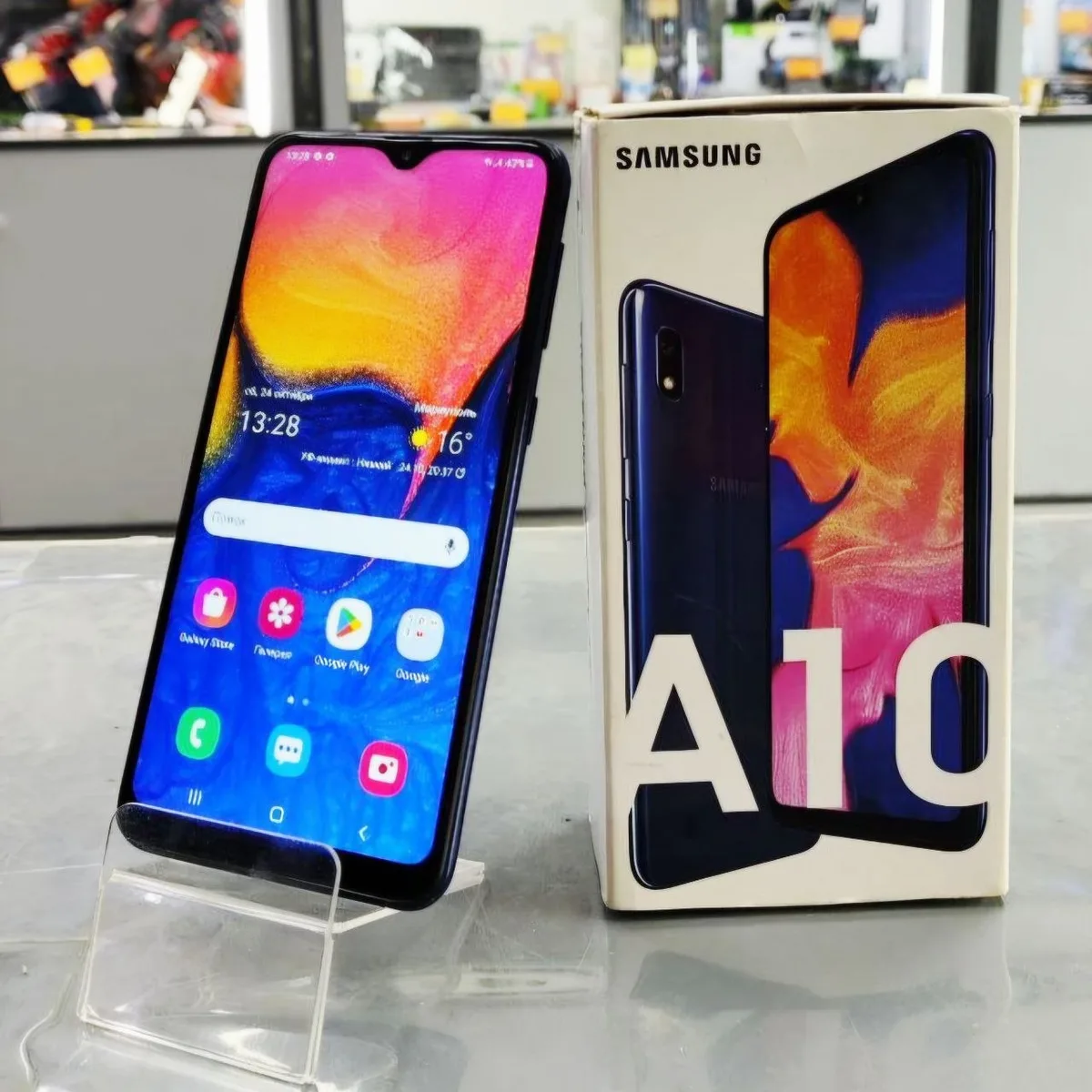 Смартфон Samsung A10 2/32Gb